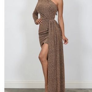 Gold glitter one shoulder mini dress. Worn once, Excellent condition. Final sale